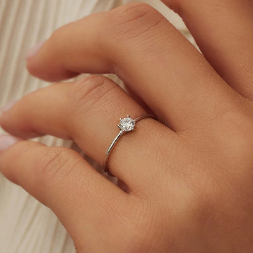 Abella Maris Ring | White Gold 14k